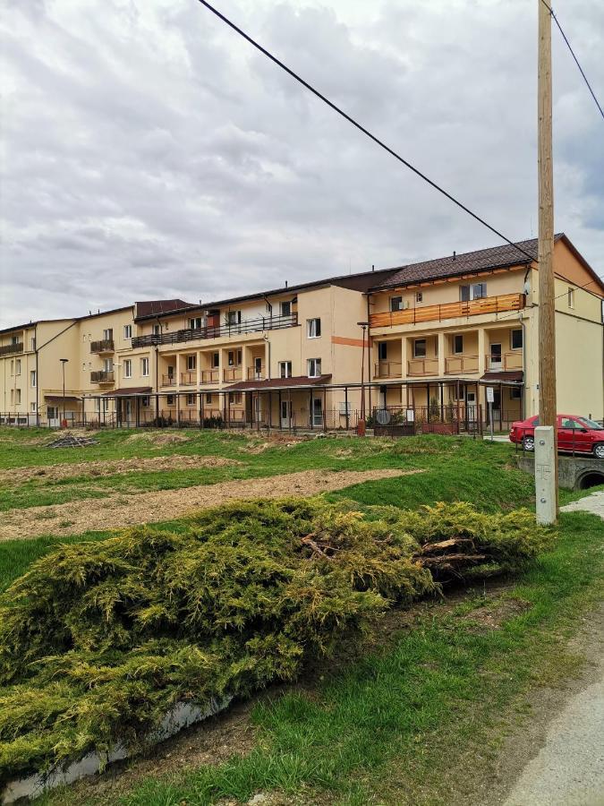 Apartman Family S Vyhladom Na Choc Lúčky Exterior foto