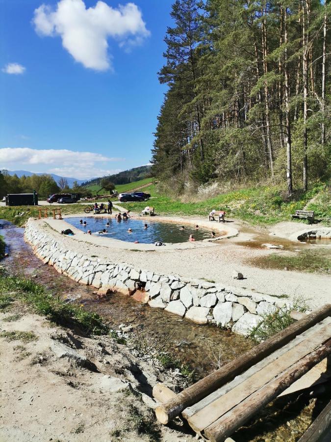 Apartman Family S Vyhladom Na Choc Lúčky Exterior foto